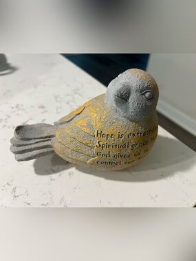 Peace Dove. Table Top Decor. Clay. 4.5” High. New Without Box.